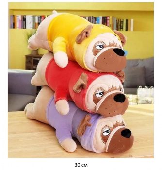 им Собака арт. 901-17 Бульдог в толстовке цвета микс лежит 30 см в пак.)